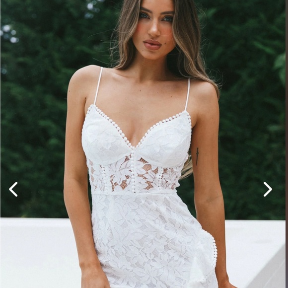 NWT selfie Leslie ruffle trim mini dress white size S - Picture 2 of 10